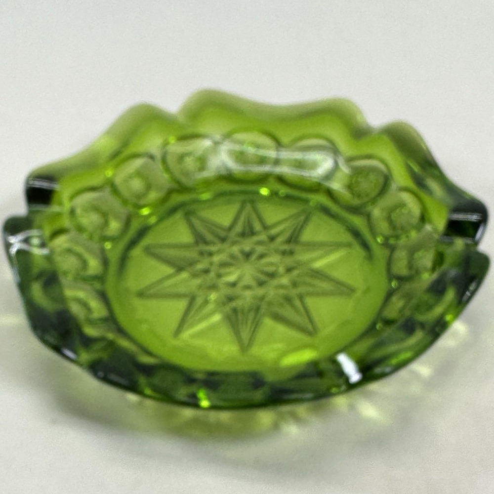 Vintage LE Smith Moon & Stars Green Glass Large Ashtray‎ Retro 70s